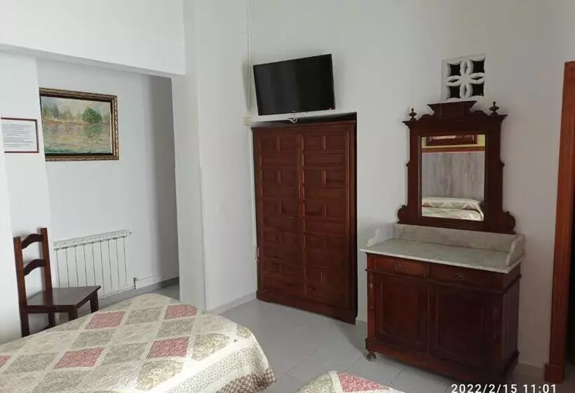 ペンション Hostal Manolo