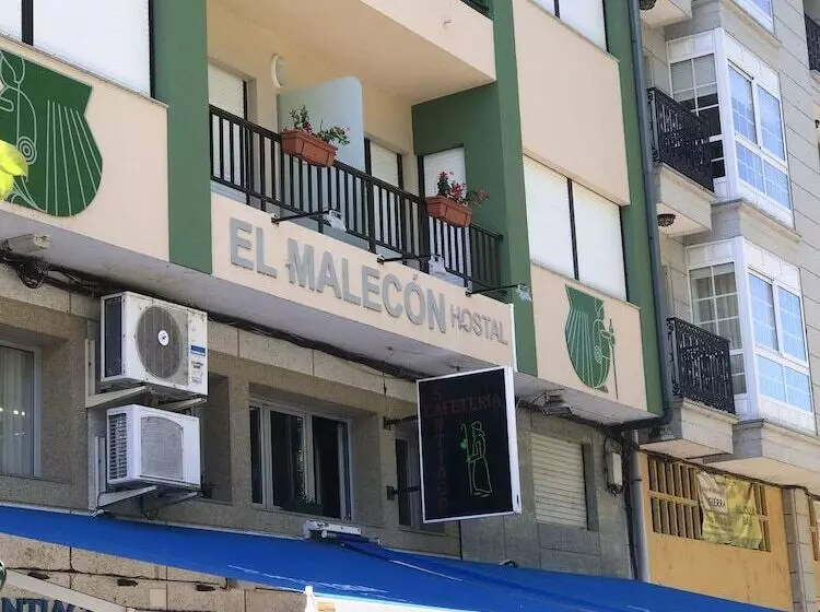 Majatalo El Malecon