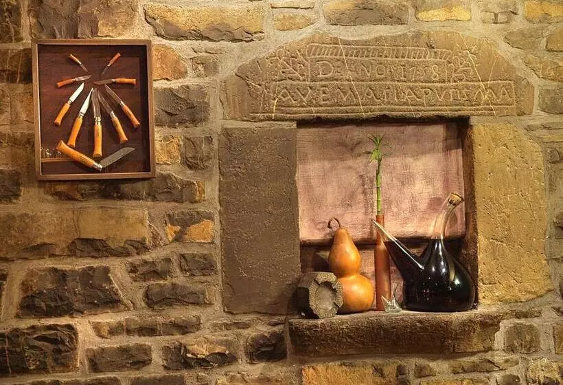 Aparta Hotel Puertolas