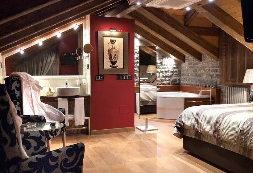 Aparta Hotel Puertolas