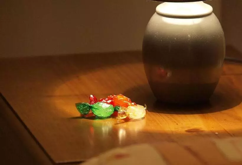 Aparta Hotel Puertolas