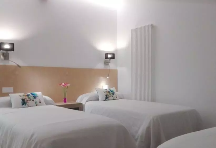 Apartamentos Turísticos Los Picos