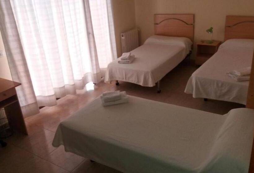 پانسیون Hostal Jose Luis