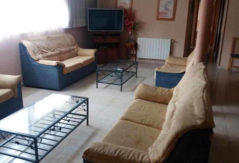 پانسیون Hostal Jose Luis