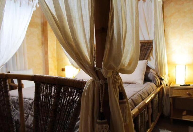 بنسيون Casa Rural Puerto Del Emperador