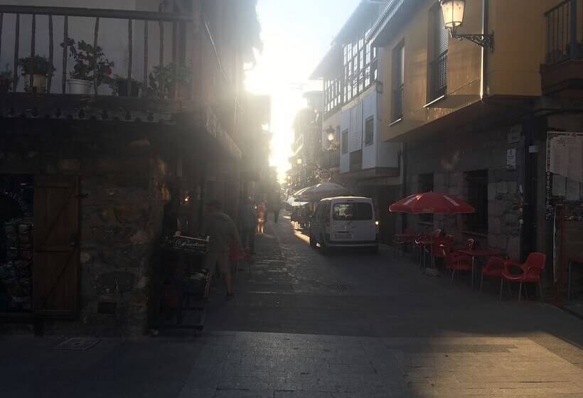 پانسیون Hostal Casa San Nicolas