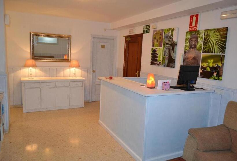 پانسیون Hostal Gonzalez