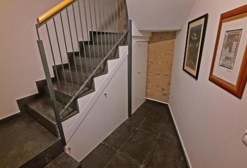 ペンション L Astrolabi Centre Ripoll