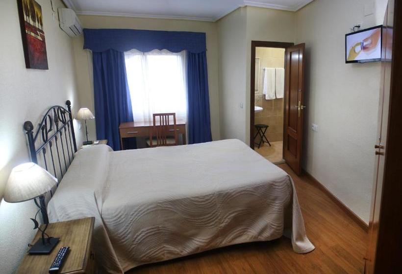 פנסיון Pilar Casa Rural