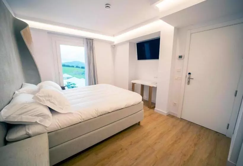 ペンション Boutique Berazadi Berri