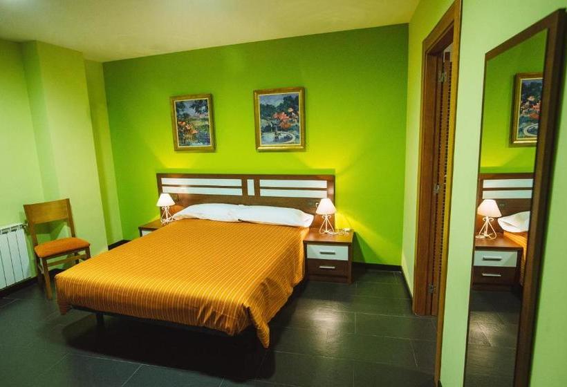 פנסיון Rural El Pasil