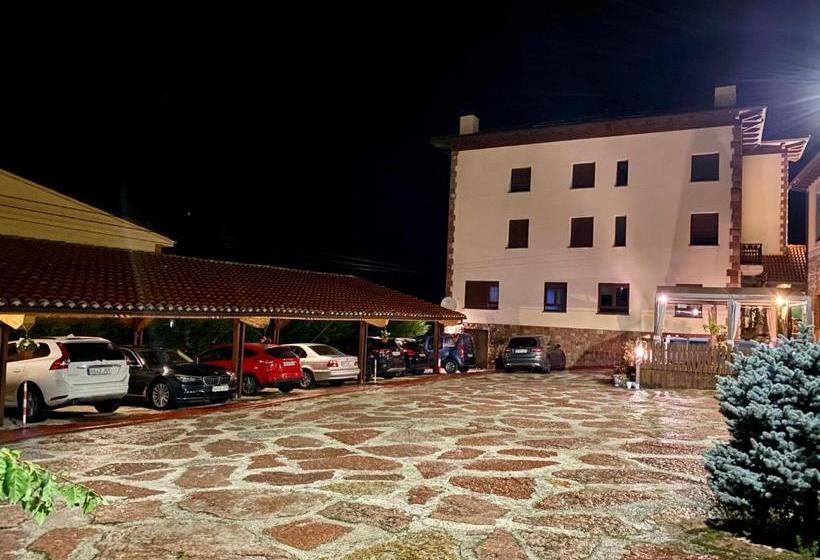 פנסיון La Cuna Del Sella