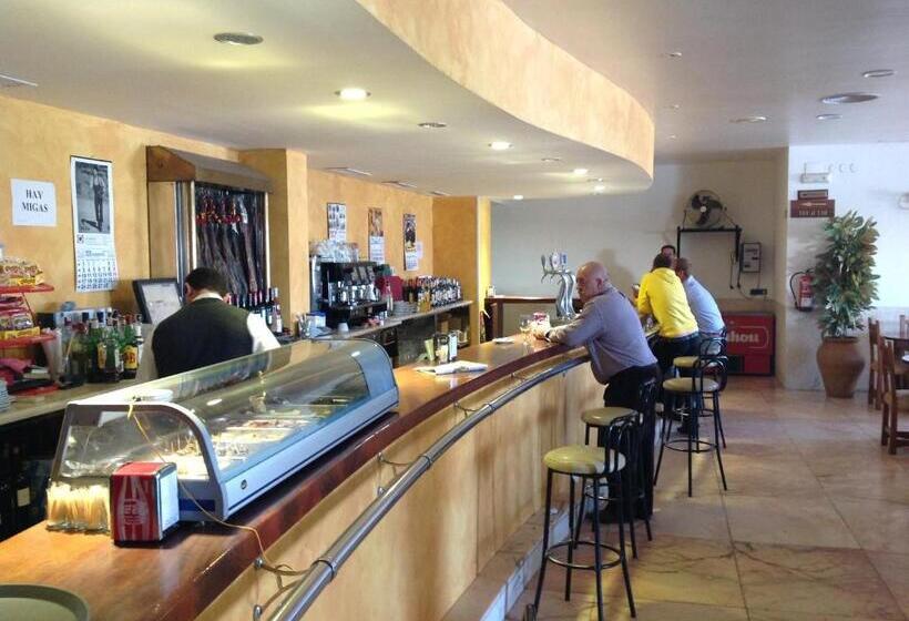 פנסיון Hostal Los Amigos