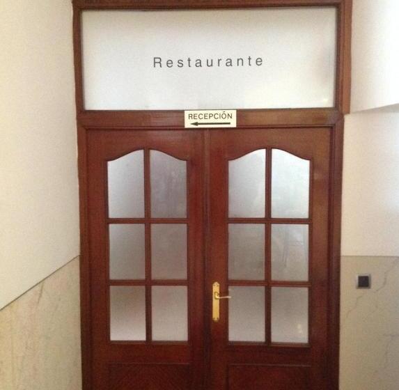 פנסיון Hostal Los Amigos