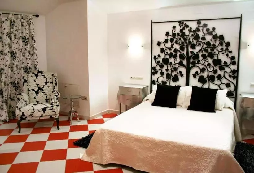 پانسیون Hostal Mesón Castilla