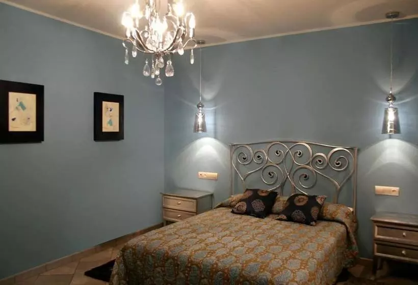 پانسیون Hostal Mesón Castilla