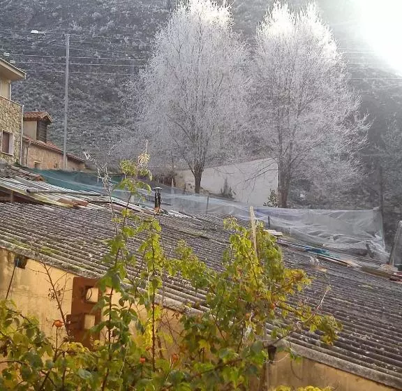 پانسیون Rural Pantano De Burgomillodo