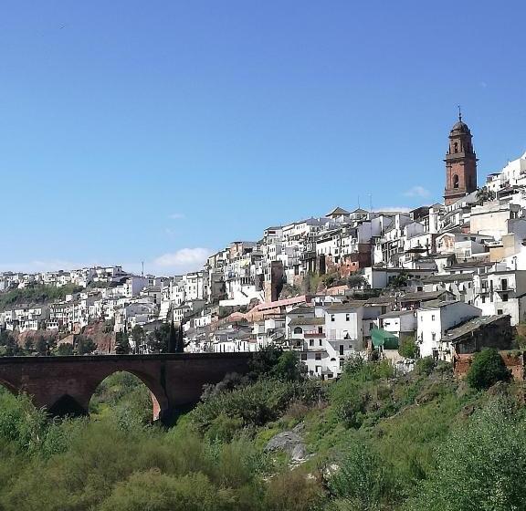 بنسيون Casa Maika