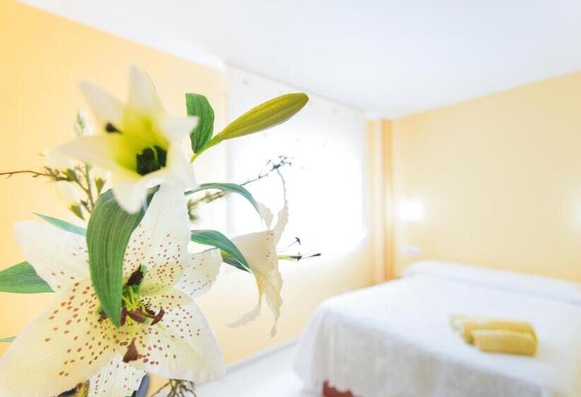 펜션 Hostal Maribel