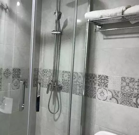 پانسیون Hostal Plaza Damasco