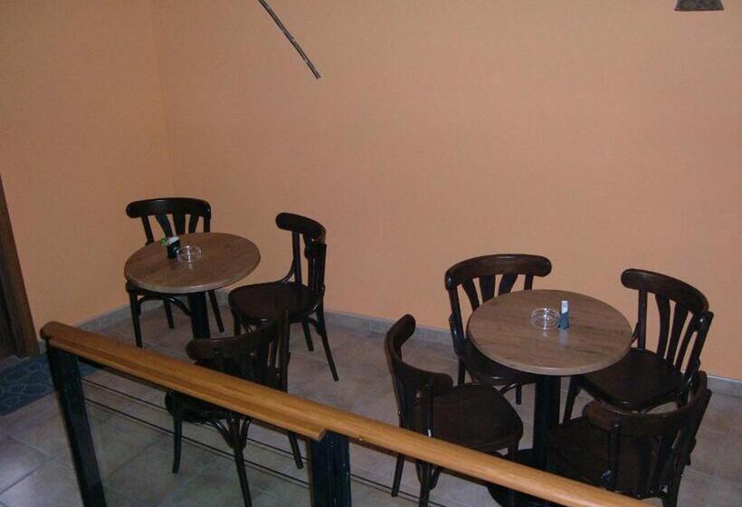 بنسيون Hostal Rural Aude