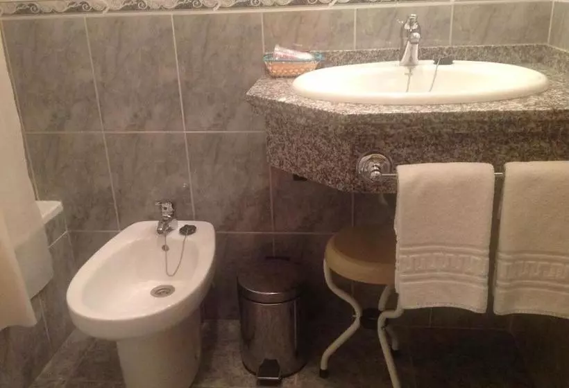 Pension Hostal San Froilan