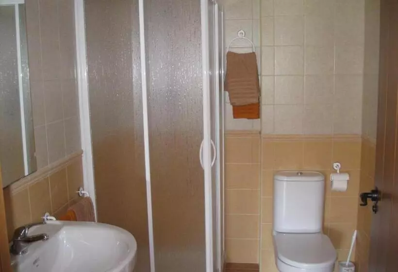 ペンション Hostal Sol De La Vega