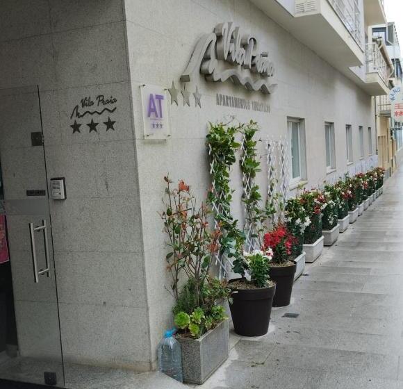Apartamentos Turísticos Vila Praia