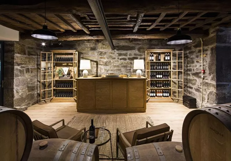 Hotelli Quinta De S.bernardo   Winery & Farmhouse