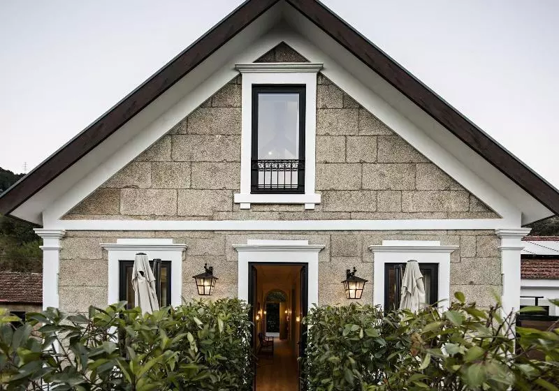 Hotelli Quinta De S.bernardo   Winery & Farmhouse