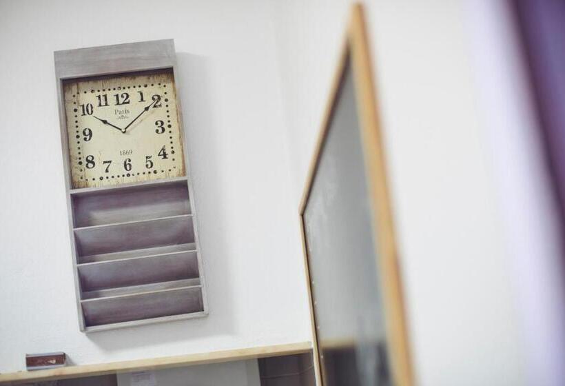 پانسیون Balili Surf House