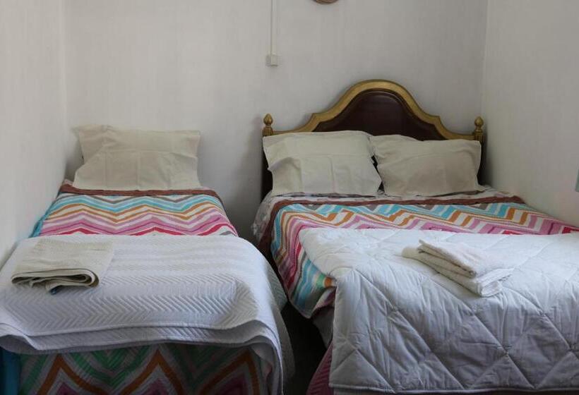 پانسیون Casa Romão