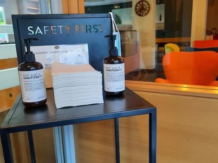 ユースホステル Zum Löwen Post