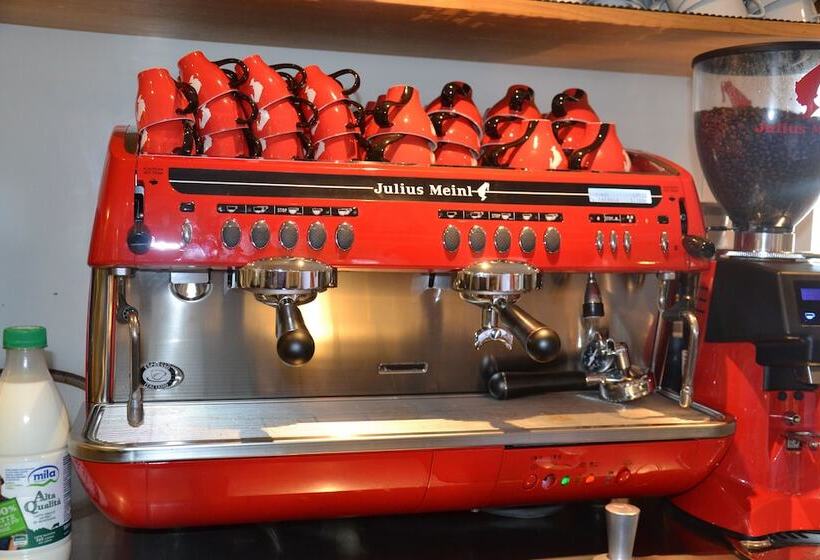 ユースホステル Zum Löwen Post