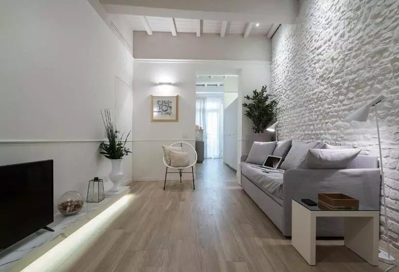 پانسیون Agnolo19