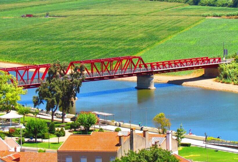 پانسیون Casa Do Rio Sorraia