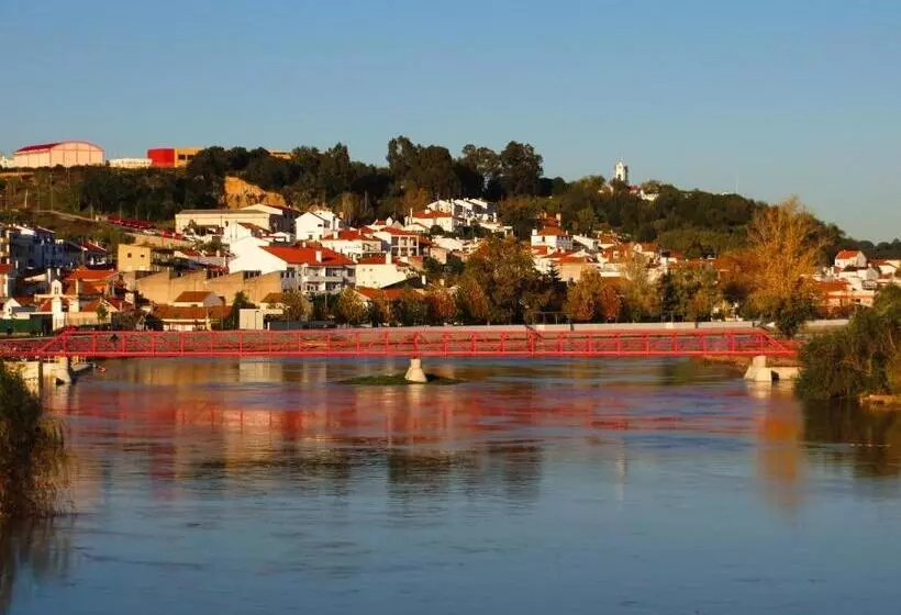 Majatalo Casa Do Rio Sorraia