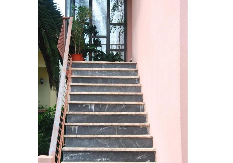 פנסיון Costa Verde