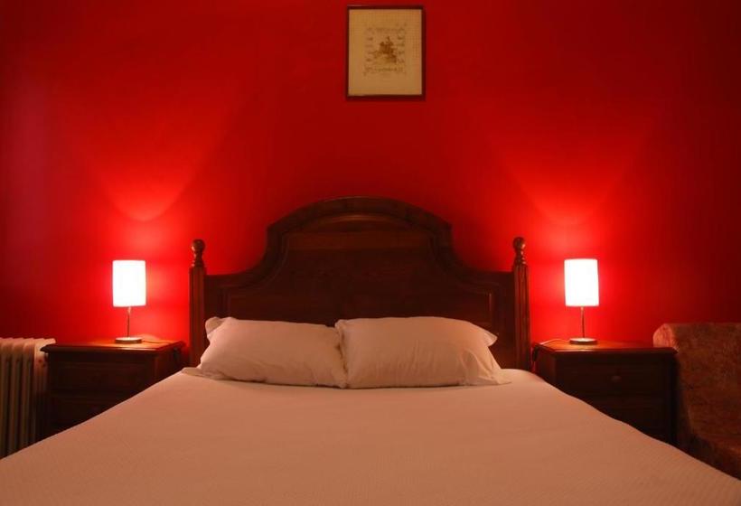 פנסיון Costa Verde