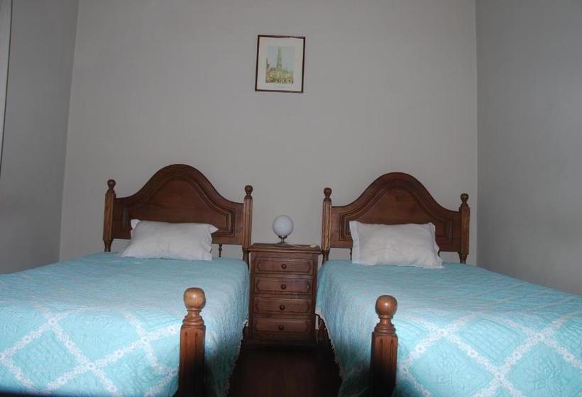 פנסיון Costa Verde