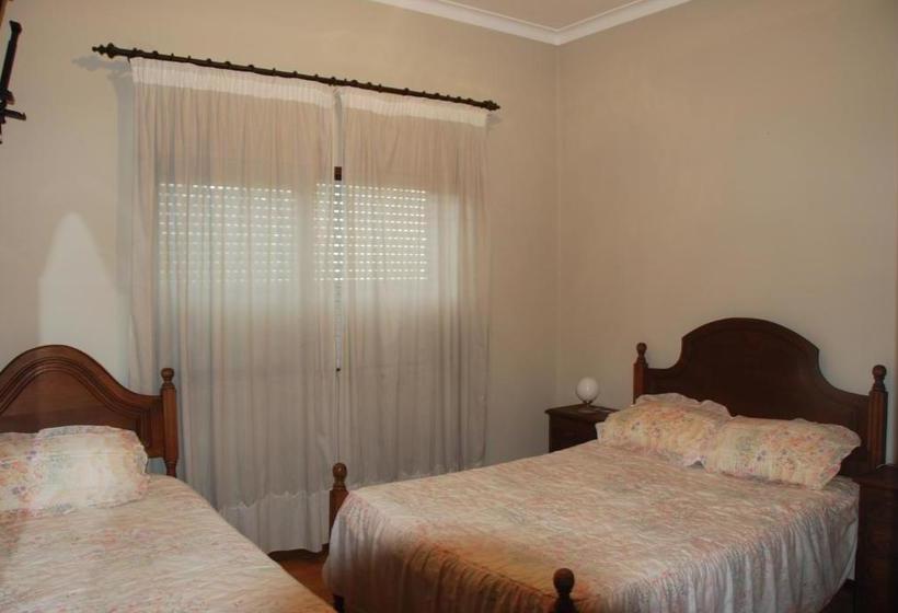 פנסיון Costa Verde