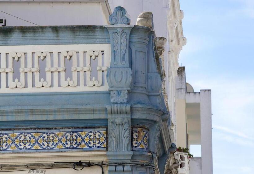 پانسیون Entrecubos Guesthouse