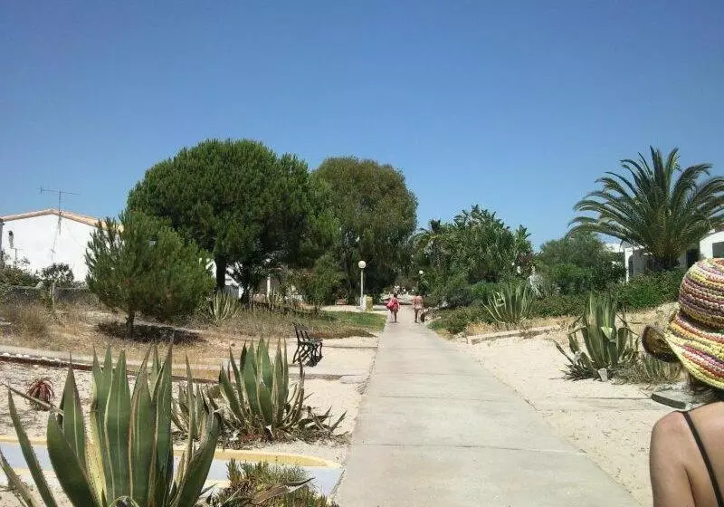 Majatalo Entrecubos Guesthouse