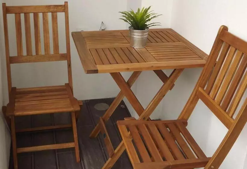 Majatalo Entrecubos Guesthouse