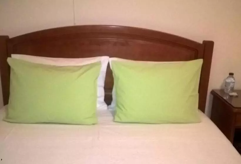 Majatalo Residencial Idalio