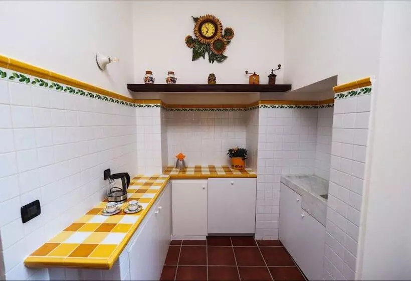 Cascina Gazzeri Country House