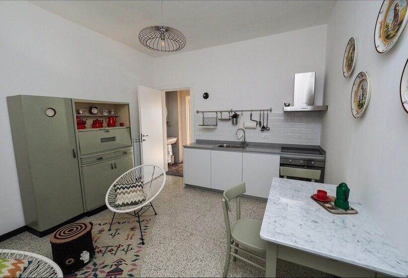 Cascina Gazzeri Country House