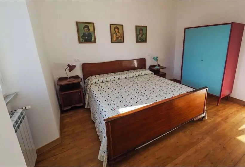 Cascina Gazzeri Country House