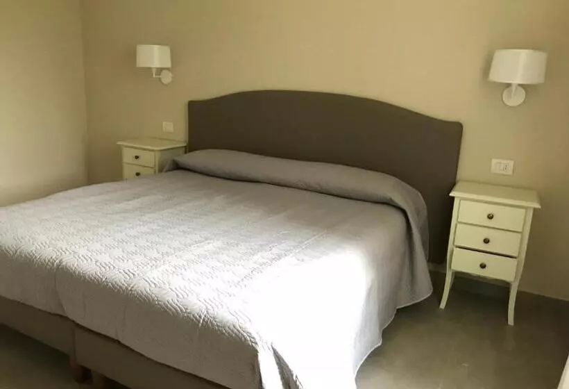 ホテル Agriturismo La Rinaldina