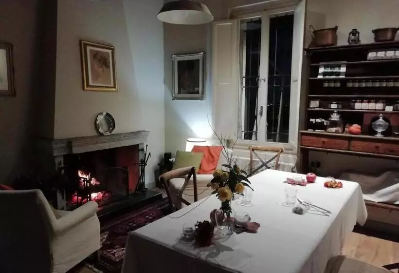 ホテル Agriturismo La Rinaldina